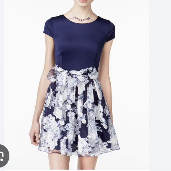 NWT B. Darlin Fit Flare Mini Dress 5 / 6 Chiffon Skirt Area Tie Waist - Picture 3 of 14